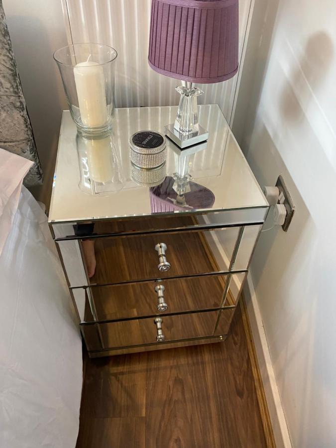 Central Leeds Townhouse With Private Roof Garden Sleeps 4 Extérieur photo