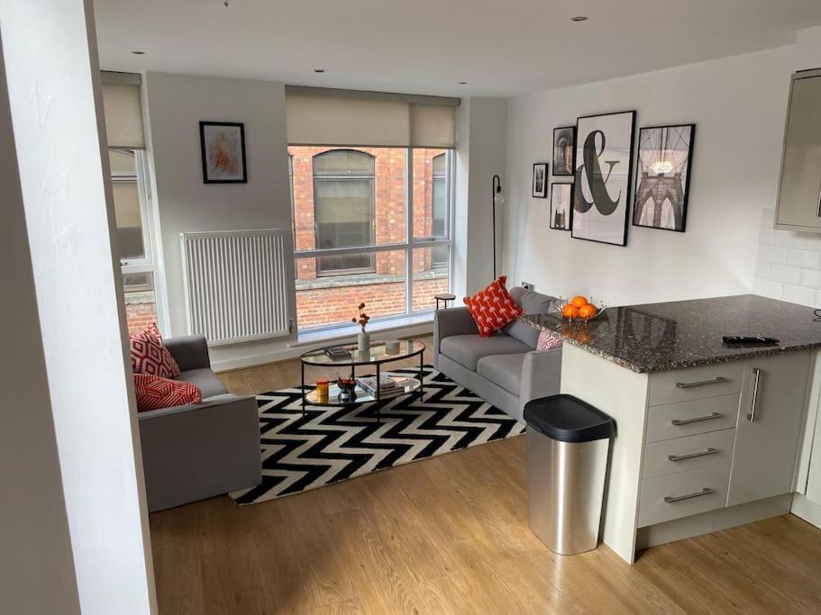 Central Leeds Townhouse With Private Roof Garden Sleeps 4 Extérieur photo
