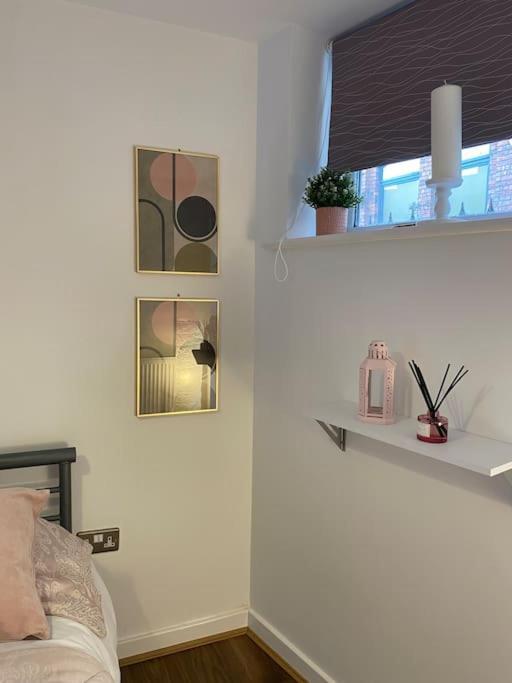 Central Leeds Townhouse With Private Roof Garden Sleeps 4 Extérieur photo