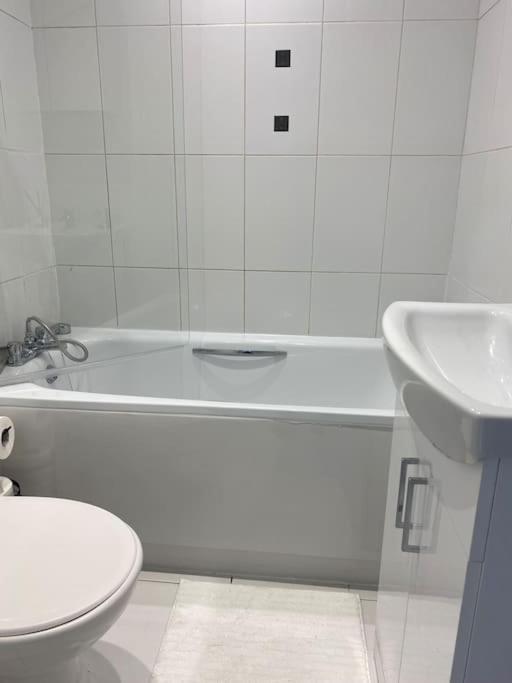 Central Leeds Townhouse With Private Roof Garden Sleeps 4 Extérieur photo